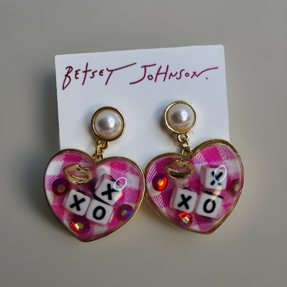 Betsey Johnson Pink XOXO Gold Earrings Love Oversized Barbiecore Faux Pearl - Picture 2 of 3